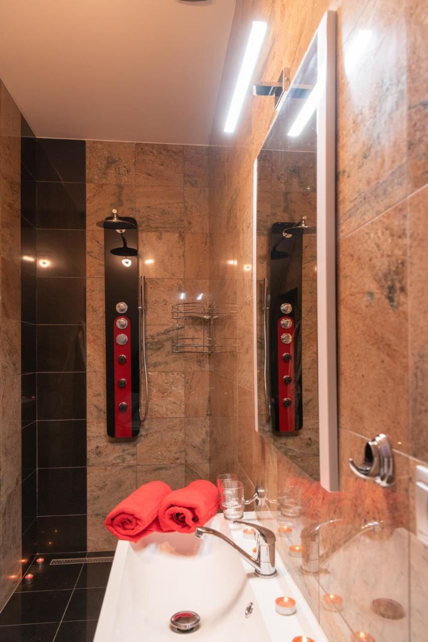 Romanticky Wellness Suite Hotel Heinz Dobris Εξωτερικό φωτογραφία